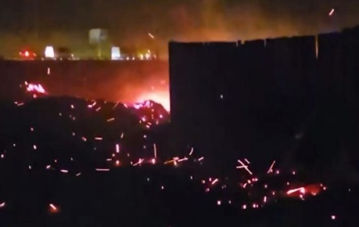 У Росії в столиці Бурятії й у лісах Сибіру вирують масштабні пожежі
